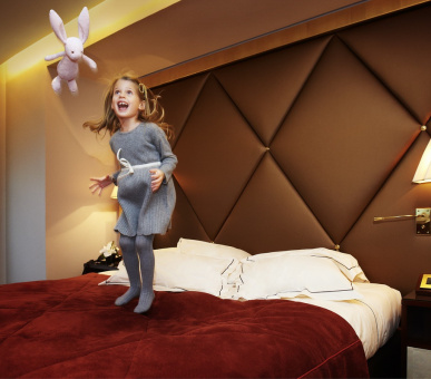 Фото Hotel Fouquet's Barriere on the Champs Elysees Avenue (Франция, Париж) 2