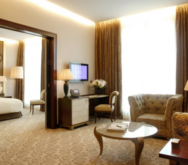 Фото Hotel Fouquet's Barriere on the Champs Elysees Avenue (Франция, Париж) 17