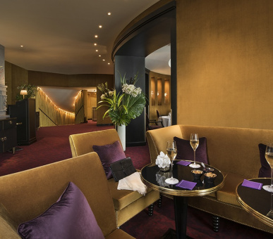 Фото Hotel Barriere Le Fouquet's 43