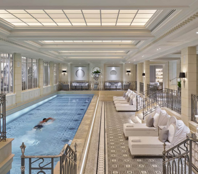 Фото Four Seasons Hotel George V, Paris 46