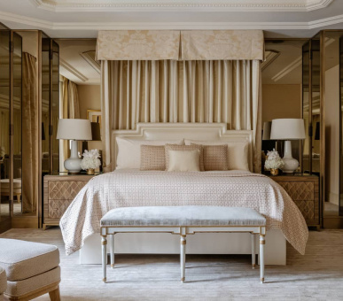 Фото Four Seasons Hotel George V, Paris 56