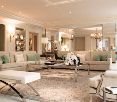 Фото Four Seasons Hotel George V, Paris 31