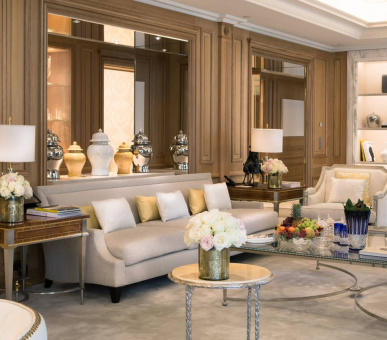 Фото Four Seasons Hotel George V, Paris 38