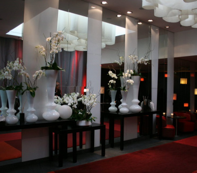 Фото Renaissance Arc De Triomphe  (Франция, Париж) 3