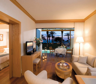 Фото Asimina Suites Hotel (Кипр, Пафос) 12