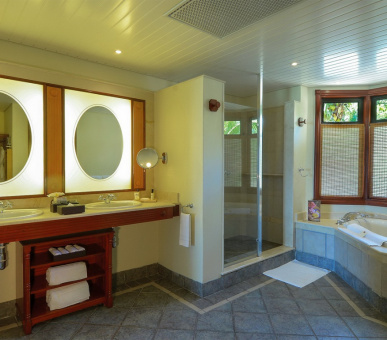 Фото Dinarobin Hotel Golf 30