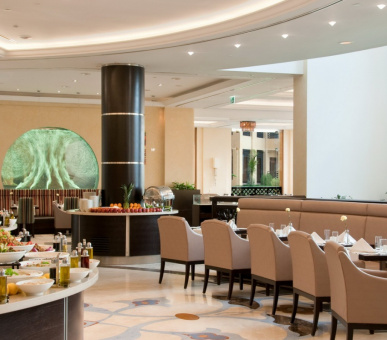 Фото Hilton Ras Al Khaimah Resort  31