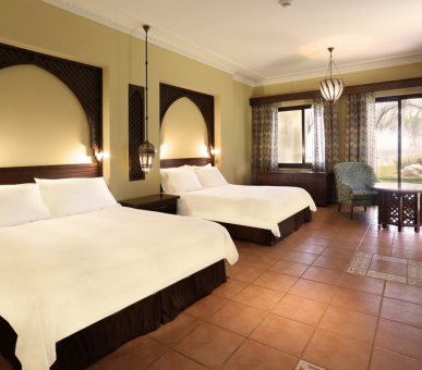 Фото Hilton Ras Al Khaimah Resort  3