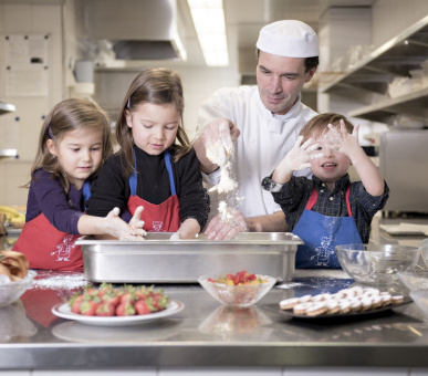 Фото Kulm Hotel St. Moritz (Швейцария, Санкт-Мориц) 37