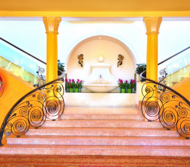 Картинка Chateau de la Messardiere (Франция, Сен Тропе) 3 Фото Chateau de la Messardiere (Франция, Сен Тропе) 3