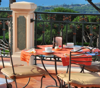 Картинка Chateau de la Messardiere (Франция, Сен Тропе) 14 Фото Chateau de la Messardiere (Франция, Сен Тропе) 14