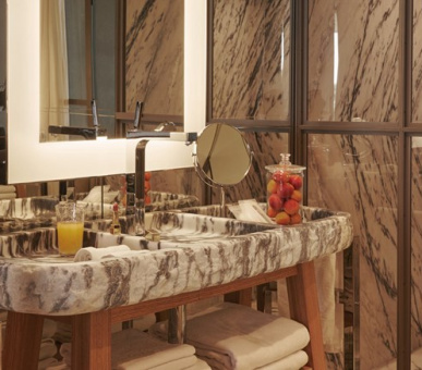 Картинка Lily of the Valley Hotel 25 Фото Lily of the Valley Hotel 25