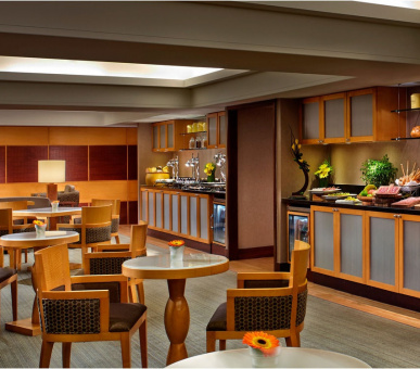 Фото Swissotel The Stamford 7