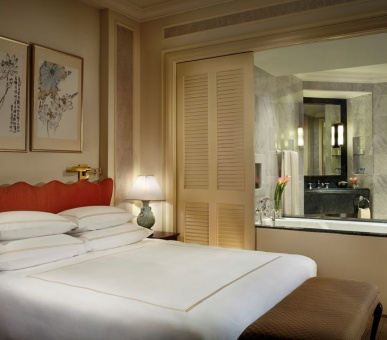 Фото Swissotel The Stamford 5