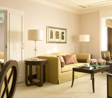 Фото Four Seasons Hotel Istanbul at Bosphorus 22