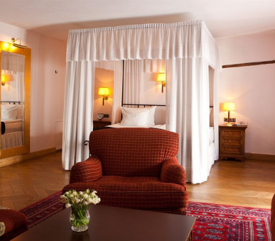 Фото The Three Sisters Hotel 19