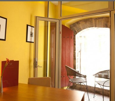 Фото The Three Sisters Hotel 17