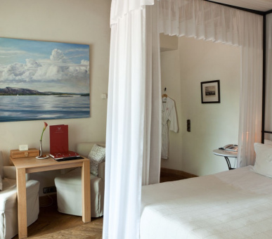 Фото The Three Sisters Hotel 24