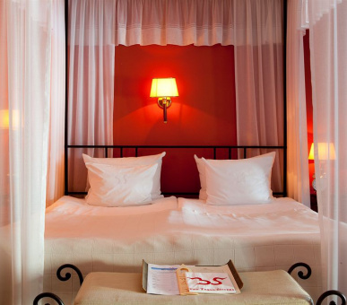 Фото The Three Sisters Hotel 14