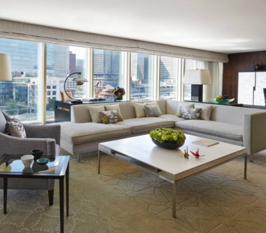 Фото Four Seasons Hotel Tokyo at Marunouchi (Япония, Токио) 11