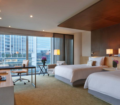 Фото Four Seasons Hotel Tokyo at Marunouchi (Япония, Токио) 24