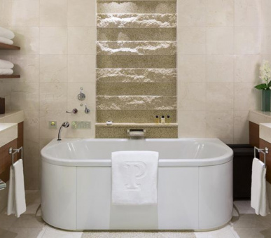 Картинка The Peninsula Tokyo (Япония, Токио) 2 Фото The Peninsula Tokyo (Япония, Токио) 2