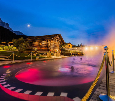 Фото Alpenroyal Grand Hotel 41