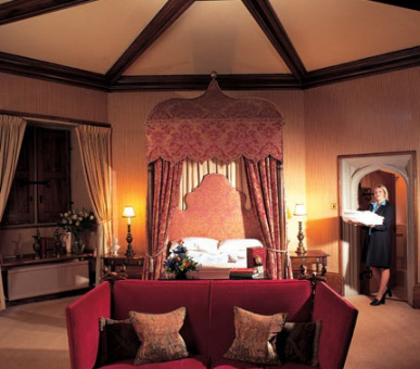 Фото Thornbury Castle (Великобритания, Замки Шотландии) 3