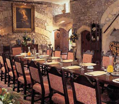 Фото Thornbury Castle (Великобритания, Замки Шотландии) 8