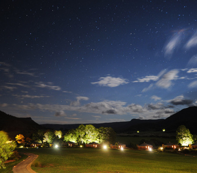 Фото Emirates One 38