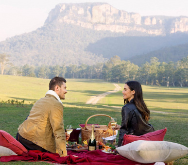 Фото Emirates One 11