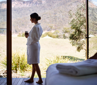 Фото Emirates One 87