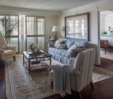 Фото Shutters on the Beach 9