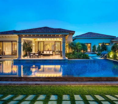 Картинка The Royal Begonia, a Luxury Collection Resort (Китай, Хайнань) 29 Фото The Royal Begonia, a Luxury Collection Resort (Китай, Хайнань) 29