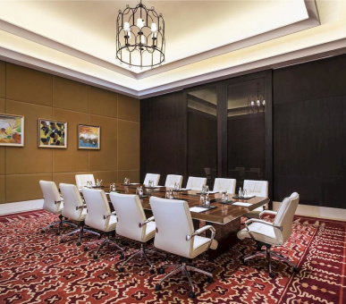 Картинка The Royal Begonia, a Luxury Collection Resort (Китай, Хайнань) 28 Фото The Royal Begonia, a Luxury Collection Resort (Китай, Хайнань) 28