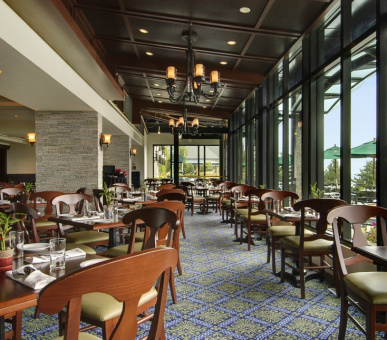 Фото Fairmont Le Manoir Richelieu (Канада, Горы Лаврентия, штат Квебек) 3