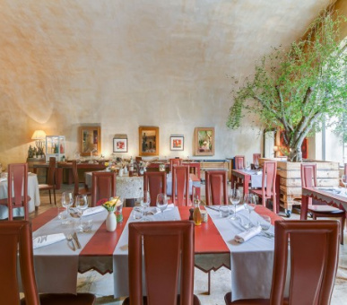 Картинка Le Moulin de Lourmarin 3 Фото Le Moulin de Lourmarin 3