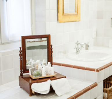 Картинка La Bastide de Moustiers 42 Фото La Bastide de Moustiers 42