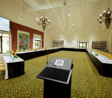 Фото Warwick Le Lagon Resort  9