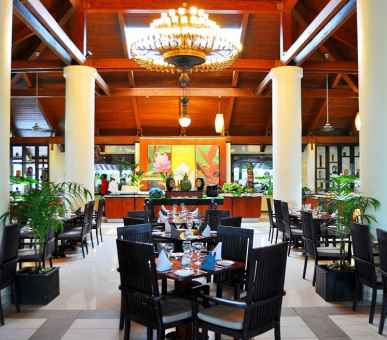 Фото Warwick Le Lagon Resort  8