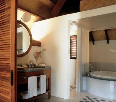 Фото Le Meridien Port Vila Resort  6