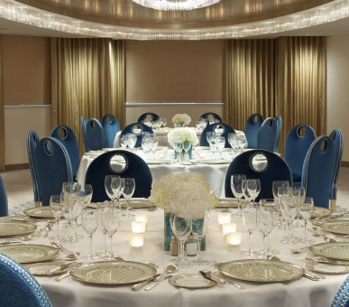 Фото The Dorchester 51