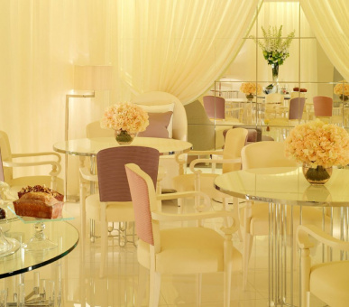 Фото The Dorchester 40