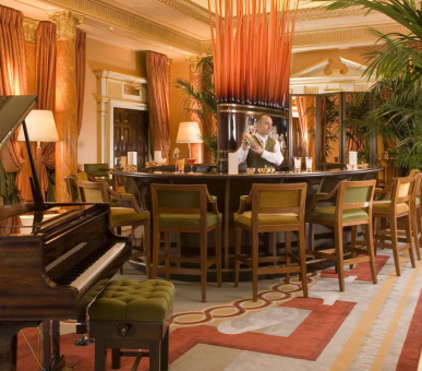 Фото The Dorchester 38