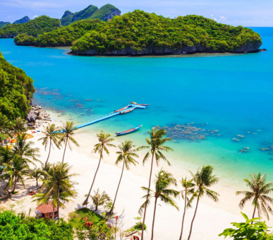 Шумний багатоликий Бангкок та безтурботний відпочинок на пляжах Самуї