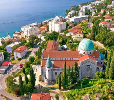 Узбережжя Далмації з Висом і Тіватом